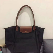 Laden Sie das Bild in den Galerie-Viewer, Nylon Teigtaschen Tote Tasche