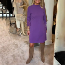Laden Sie das Bild in den Galerie-Viewer, Lässiges Kleid mit geradem Bein und Einsätzen