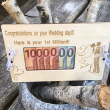 Laden Sie das Bild in den Galerie-Viewer, Hölzerne Geldaufbewahrungs-Geschenkbox