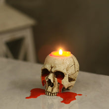 Laden Sie das Bild in den Galerie-Viewer, Simulierter Totenkopf Kerzenständer