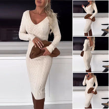 Laden Sie das Bild in den Galerie-Viewer, Elegantes Pulloverkleid mit Zopfmuster und Spitzennähten