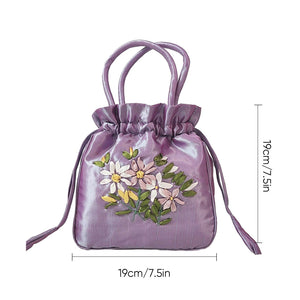 Beutel mit besticktem Blumenmuster