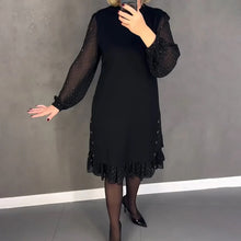 Laden Sie das Bild in den Galerie-Viewer, Langärmliges Polka Dot-Kleid