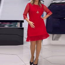 Laden Sie das Bild in den Galerie-Viewer, Einfarbiges Paillettenkleid mit Netznähten