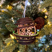 Laden Sie das Bild in den Galerie-Viewer, ❄3D-Doppelspiral-Schneeflocken | Weihnachtsschmuck