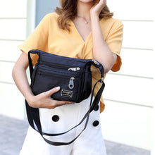 Laden Sie das Bild in den Galerie-Viewer, Vielseitige Crossbody-Tasche aus Nylongewebe