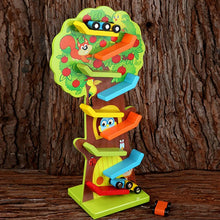 Laden Sie das Bild in den Galerie-Viewer, Spielzeug-Schienenauto aus Holz