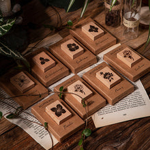 Laden Sie das Bild in den Galerie-Viewer, DIY-Handbuch dekorative Holzstempel