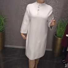 Laden Sie das Bild in den Galerie-Viewer, Einfarbiges, elegantes Kleid mit langen Ärmeln