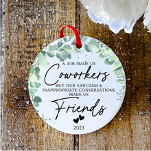 Laden Sie das Bild in den Galerie-Viewer, Weihnachten Coworker-Anhänger