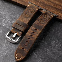 Laden Sie das Bild in den Galerie-Viewer, Handgefertigtes Vintage Leder-Apple-Watch-Band