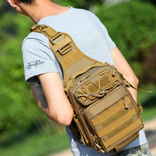 Laden Sie das Bild in den Galerie-Viewer, Canvas Crossbody Brusttasche