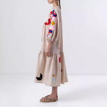 Laden Sie das Bild in den Galerie-Viewer, Bedrucktes Kleid mit Laternenärmeln