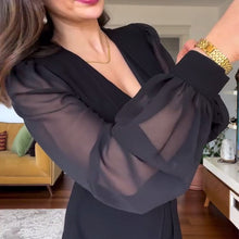 Laden Sie das Bild in den Galerie-Viewer, Schmales Kleid mit V-Ausschnitt und Laternenärmeln