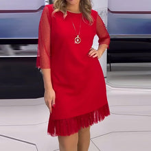 Laden Sie das Bild in den Galerie-Viewer, Einfarbiges Paillettenkleid mit Netznähten