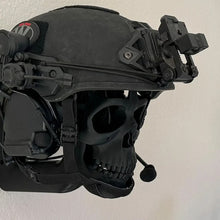 Laden Sie das Bild in den Galerie-Viewer, 3D-Schädel-Helm-Display-Pakethalterung