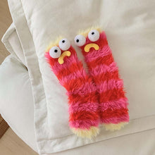 Laden Sie das Bild in den Galerie-Viewer, Warme bequeme flauschige Cartoon-Monstersocken