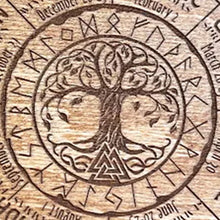 Laden Sie das Bild in den Galerie-Viewer, 💖Wheel Of The Year Holzschild - Baum des Lebens