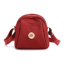Laden Sie das Bild in den Galerie-Viewer, Shoulder small capacity shell bag