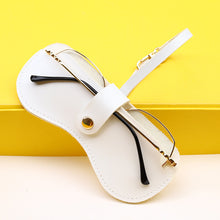 Laden Sie das Bild in den Galerie-Viewer, Sonnenbrillen-Tasche aus Leder