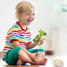 Laden Sie das Bild in den Galerie-Viewer, 5-in-1 fliegende Scheibe Gyro Spielzeug