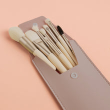 Laden Sie das Bild in den Galerie-Viewer, Set aus 8 Mini-Makeup-Pinseln