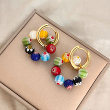 Laden Sie das Bild in den Galerie-Viewer, Boho-Ohrringe mit bunten Lucite-Perlen