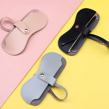 Laden Sie das Bild in den Galerie-Viewer, Sonnenbrillen-Tasche aus Leder