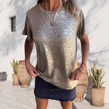 Laden Sie das Bild in den Galerie-Viewer, Kurzärmliges T-Shirt mit Goldfolie