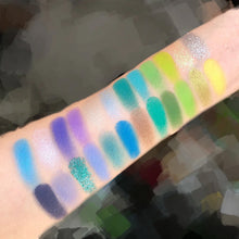 Laden Sie das Bild in den Galerie-Viewer, 72 Farben Lidschattenpalette