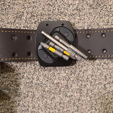 Laden Sie das Bild in den Galerie-Viewer, Vollmetall-Starker Magnetischer Gürtelclip-Holster