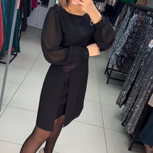 Laden Sie das Bild in den Galerie-Viewer, Elegantes einfarbiges Kleid