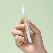 Laden Sie das Bild in den Galerie-Viewer, Öl zur Pflege der Nägel