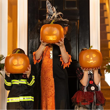 Laden Sie das Bild in den Galerie-Viewer, Sprechende Kürbislampe