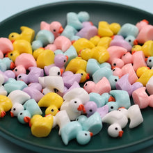 Laden Sie das Bild in den Galerie-Viewer, Gelbe Mini-Ente Dekoration