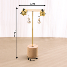 Laden Sie das Bild in den Galerie-Viewer, Ohrringständer