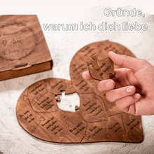 Laden Sie das Bild in den Galerie-Viewer, Liebespuzzle aus Holz