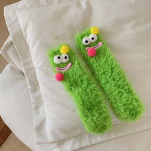 Laden Sie das Bild in den Galerie-Viewer, Warme bequeme flauschige Cartoon-Monstersocken