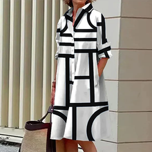 Laden Sie das Bild in den Galerie-Viewer, Kleid mit geometrischem Aufdruck und Taschen