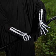 Laden Sie das Bild in den Galerie-Viewer, Wende-Handschuhe mit bedrucktem Totenkopf