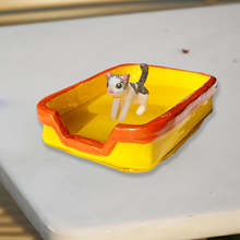 Laden Sie das Bild in den Galerie-Viewer, Katzenstreu-Aschenbecher (Neon-Registerkarte)