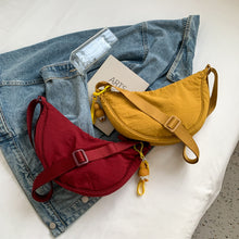Laden Sie das Bild in den Galerie-Viewer, Einfache Damen Knödel Crossbody Tasche