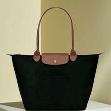 Laden Sie das Bild in den Galerie-Viewer, Nylon Teigtaschen Tote Tasche