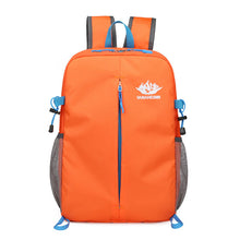 Laden Sie das Bild in den Galerie-Viewer, Faltbarer Rucksack