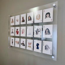 Laden Sie das Bild in den Galerie-Viewer, A24 Spielkarten: 10 Jahre Sammlerset