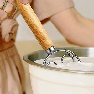 Mehlmixer mit Eichengriff