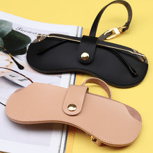 Laden Sie das Bild in den Galerie-Viewer, Sonnenbrillen-Tasche aus Leder