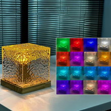 Laden Sie das Bild in den Galerie-Viewer, Wasserplätscherndes Nachtlicht