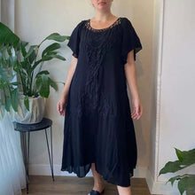 Laden Sie das Bild in den Galerie-Viewer, Neues lockeres Damenkleid in Übergröße