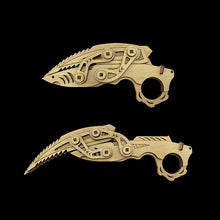 Laden Sie das Bild in den Galerie-Viewer, Faltendes dreidimensionales Messermodellspielzeug